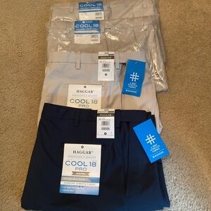 Men’s Haggar Pleated Dress Shorts. Sz. 38 NWT